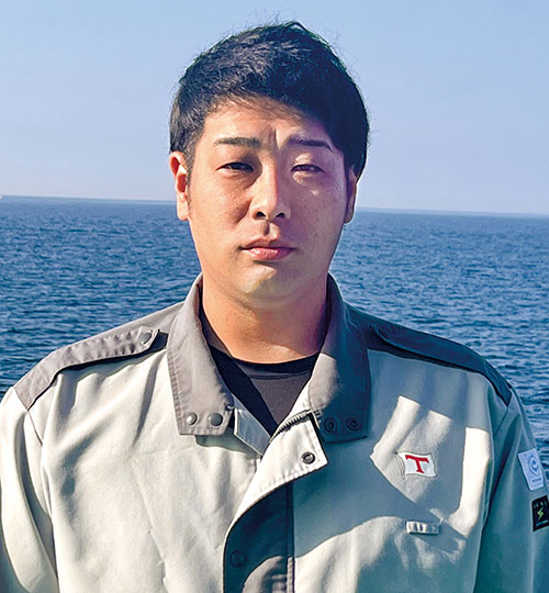 山下  潤